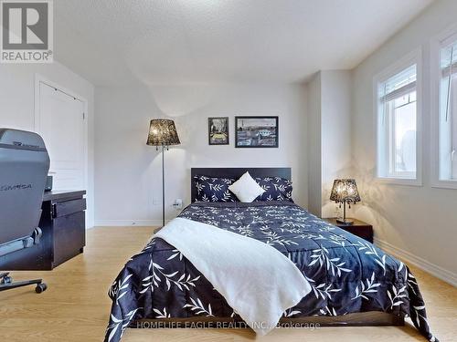 44 Pexton Avenue, Richmond Hill, ON - Indoor Photo Showing Bedroom