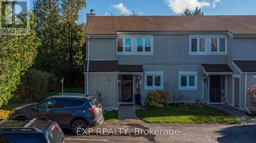 554 Oxbow Crescent, Collingwood, ON - Outdoor With Facade