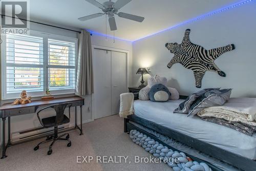 554 Oxbow Crescent, Collingwood, ON - Indoor Photo Showing Bedroom