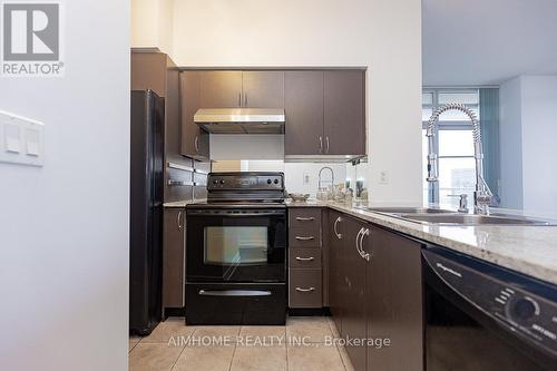 3602 - 388 Prince Of Wales Drive, Mississauga, ON - Indoor Photo Showing Kitchen With Double Sink