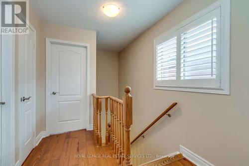 2274 Grouse Lane, Oakville, ON - Indoor Photo Showing Other Room