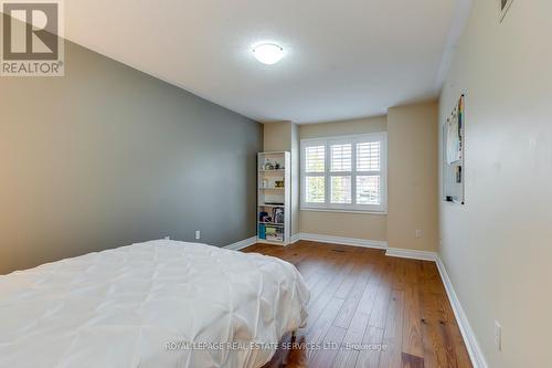 2274 Grouse Lane, Oakville, ON - Indoor Photo Showing Bedroom