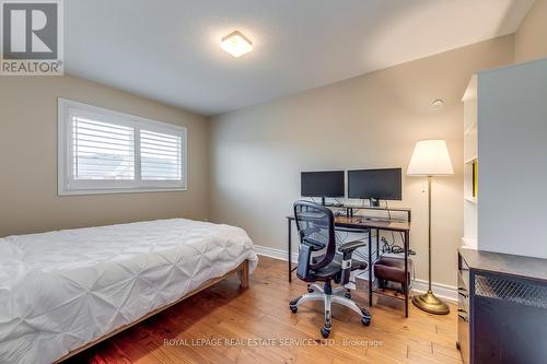 2274 Grouse Lane, Oakville, ON - Indoor Photo Showing Bedroom