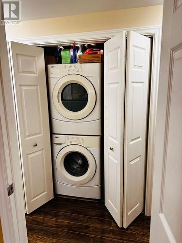 1 Fallowtree Place, St. John'S, NL - Indoor Photo Showing Laundry Room