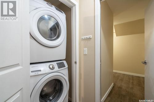 5549 Waterer Road, Regina, SK - Indoor Photo Showing Laundry Room