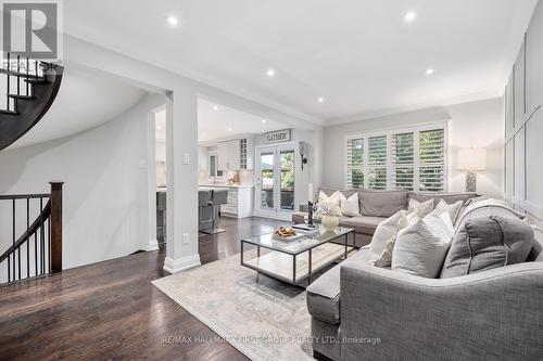 62 Deverell Street, Whitby, ON - Indoor Photo Showing Living Room