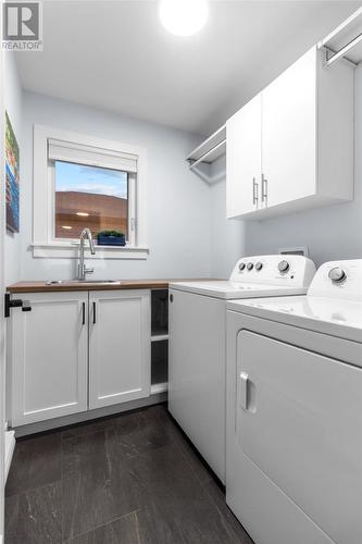 196 Cheeseman Drive, St. John'S, NL - Indoor Photo Showing Laundry Room