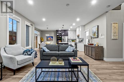 196 Cheeseman Drive, St. John'S, NL - Indoor Photo Showing Living Room