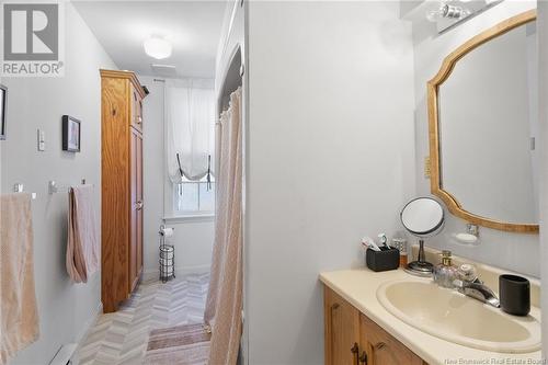 177 University Avenue, Fredericton, NB - Indoor Photo Showing Bathroom