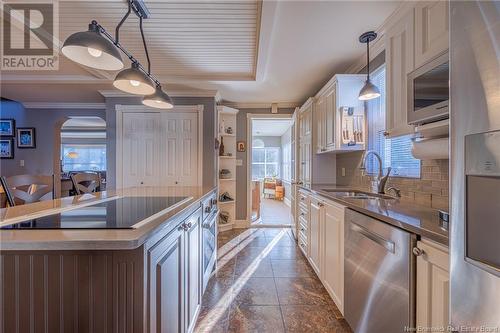 1575 Chemin Rivière-À-La-Truite Road, Rivière-À-La-Truite, NB - Indoor Photo Showing Kitchen With Double Sink With Upgraded Kitchen