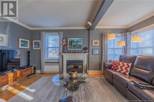 1575 Chemin Rivière-À-La-Truite Road, Rivière-À-La-Truite, NB - Indoor Photo Showing Living Room With Fireplace