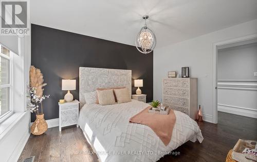 21 Verdi Road, Richmond Hill, ON - Indoor Photo Showing Bedroom