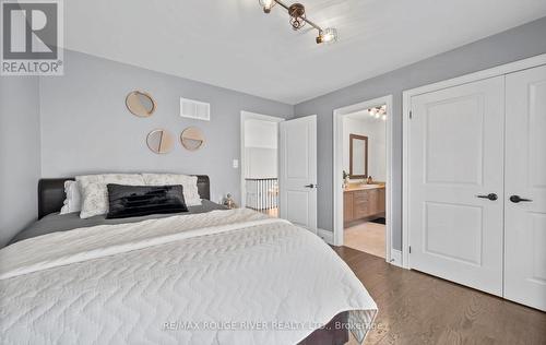 21 Verdi Road, Richmond Hill, ON - Indoor Photo Showing Bedroom