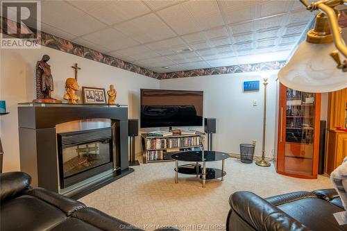 119 Hedge Maple Path, Chatham, ON - Indoor With Fireplace