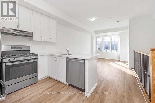 15 - 2232 Bromsgrove Road, Mississauga, ON - Indoor Photo Showing Kitchen With Double Sink