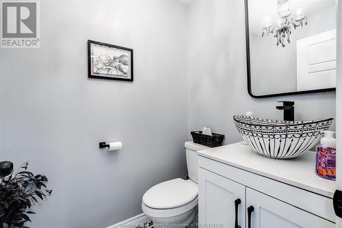 4550 Talbot Trail, Chatham-Kent, ON - Indoor Photo Showing Bathroom