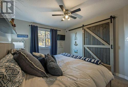 116 Angelo Drive, West Elgin (West Lorne), ON - Indoor Photo Showing Bedroom