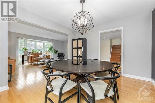 111 Bourbon Street, Ottawa, ON - Indoor Photo Showing Dining Room