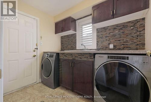 2857 Termini Terrace, Mississauga, ON - Indoor Photo Showing Laundry Room