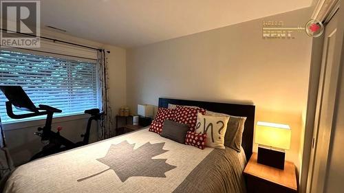 2136 Westview Drive, North Vancouver, BC - Indoor Photo Showing Bedroom