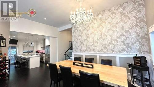 2136 Westview Drive, North Vancouver, BC - Indoor Photo Showing Dining Room