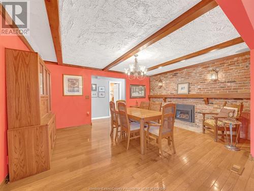 607 County Rd 2, Lakeshore, ON - Indoor Photo Showing Dining Room