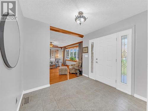 607 County Rd 2, Lakeshore, ON - Indoor Photo Showing Other Room