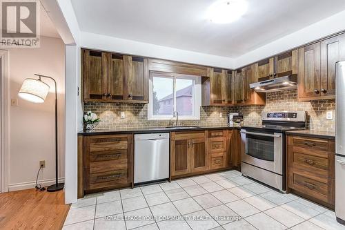 65 Tideswell Boulevard, Toronto, ON - Indoor Photo Showing Kitchen With Stainless Steel Kitchen