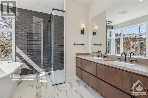 2nd Floor Primary Ensuite - 507 Edison Avenue, Ottawa, ON - Indoor Photo Showing Bathroom