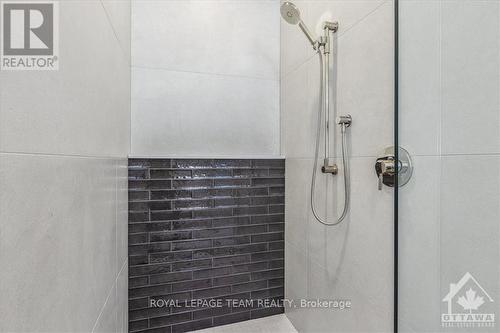 507 Edison Avenue, Ottawa, ON - Indoor Photo Showing Bathroom