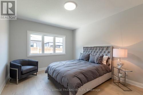 58 - 383 Daventry Way, Middlesex Centre (Kilworth), ON - Indoor Photo Showing Bedroom