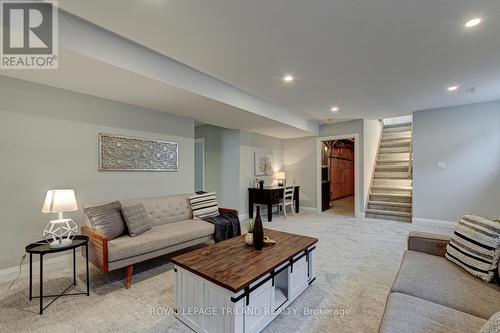 58 - 383 Daventry Way, Middlesex Centre (Kilworth), ON - Indoor Photo Showing Living Room