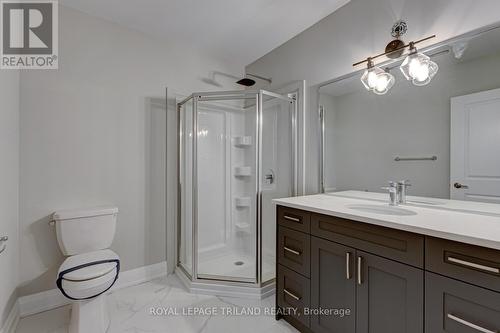 58 - 383 Daventry Way, Middlesex Centre (Kilworth), ON - Indoor Photo Showing Bathroom