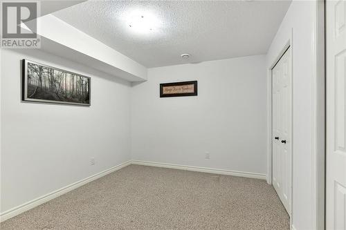 137 Steacy Gardens, Brockville, ON - Indoor Photo Showing Other Room