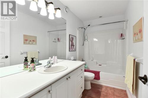 137 Steacy Gardens, Brockville, ON - Indoor Photo Showing Bathroom