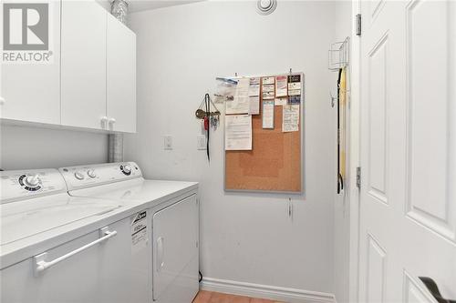 137 Steacy Gardens, Brockville, ON - Indoor Photo Showing Laundry Room