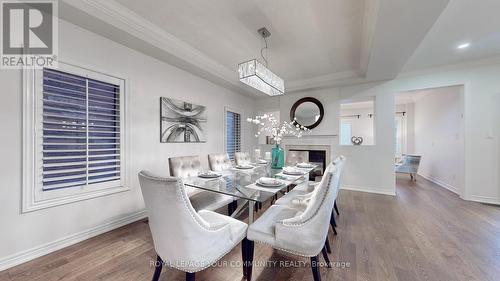 341 Bathurst Glen Drive, Vaughan, ON - Indoor Photo Showing Dining Room