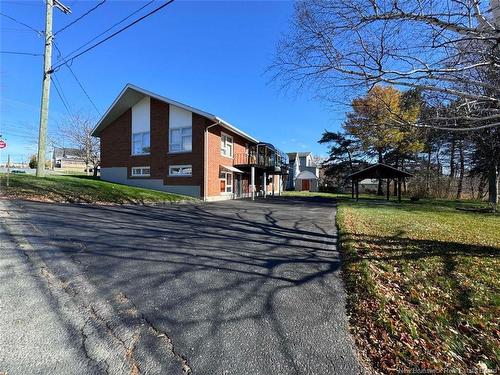 30 Queen St, Edmundston, NB 