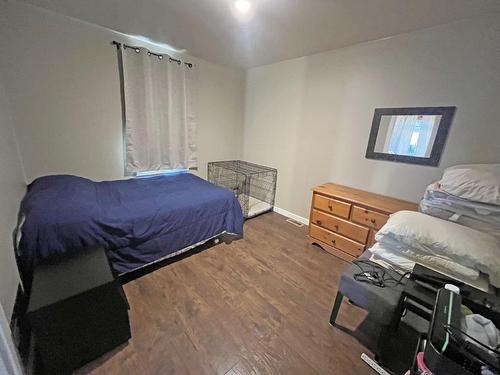 40 Clergue Street, Kakabeka Falls, ON - Indoor Photo Showing Bedroom