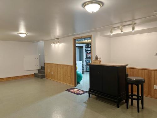 806 Armit Avenue, Fort Frances, ON - Indoor Photo Showing Other Room