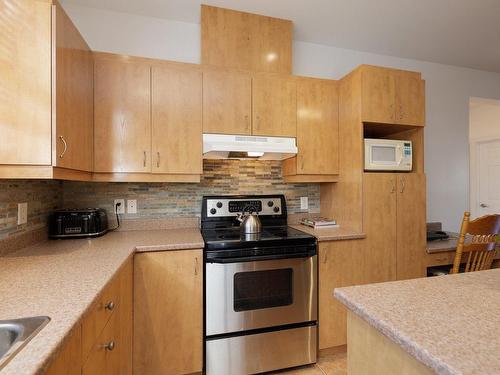 Cuisine - 2-512 Rue Valois, Vaudreuil-Dorion, QC - Indoor Photo Showing Kitchen