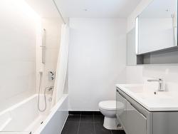 Ensuite bathroom - 