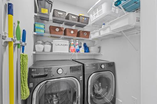 3714 Astoria Drive, West Kelowna, BC - Indoor Photo Showing Laundry Room