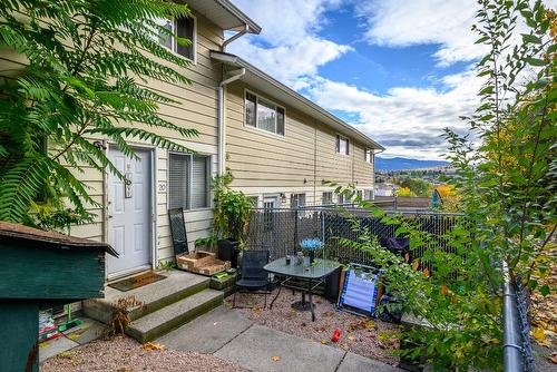 20-3807 32 Avenue, Vernon, BC - Outdoor With Exterior