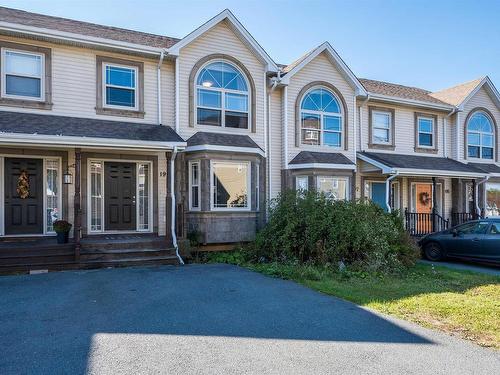 199 Nadia Drive, Dartmouth, NS 