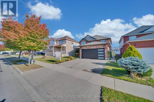 15 Yarrow Court, Kitchener, ON - Outdoor With Facade