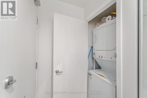 222 - 18 Rean Drive, Toronto, ON - Indoor Photo Showing Laundry Room