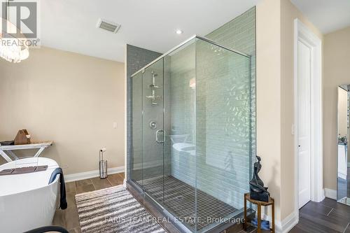 4454 North Valley Lane, Severn, ON - Indoor Photo Showing Bathroom