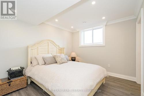 4454 North Valley Lane, Severn, ON - Indoor Photo Showing Bedroom