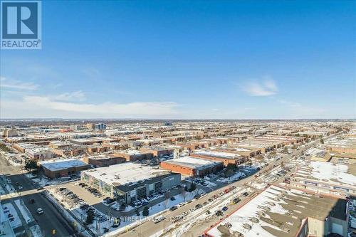 1809 - 1000 Portage Parkway S, Vaughan, ON - Outdoor With View